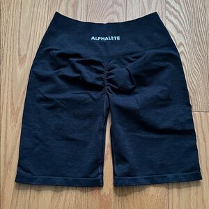 Alphalete amplify biker shorts